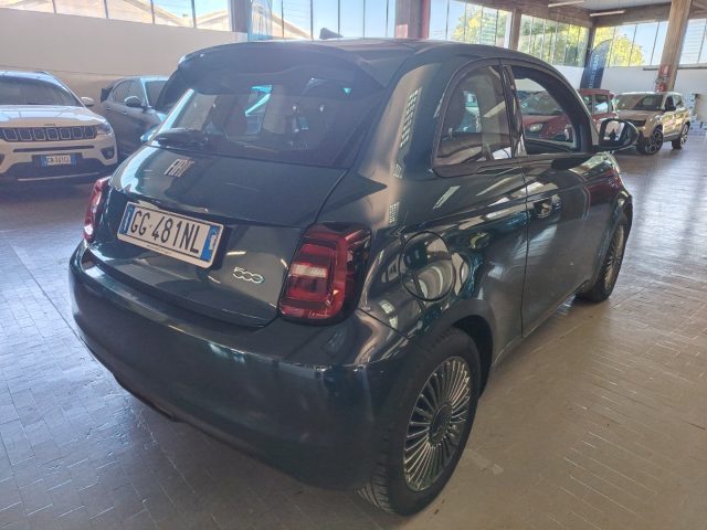 FIAT 500E BERLINA 42 KWH ICON MY22 - foto 8