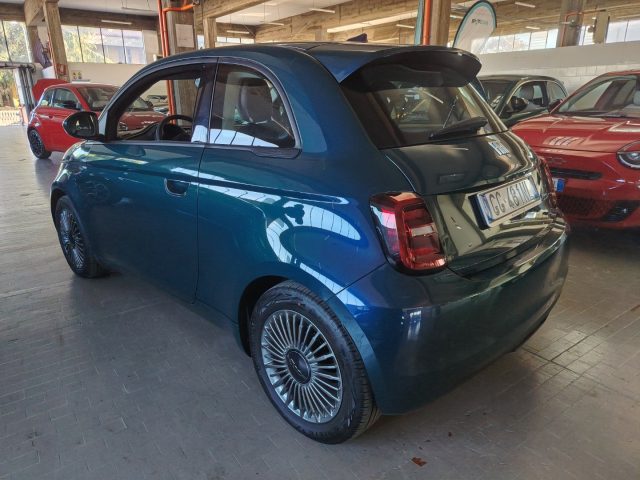 FIAT 500E BERLINA 42 KWH ICON MY22 - foto 10