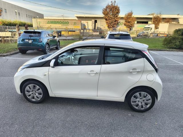TOYOTA AYGO 1.0 VVT-I 69 CV 5 PORTE X-PLAY N - foto 6