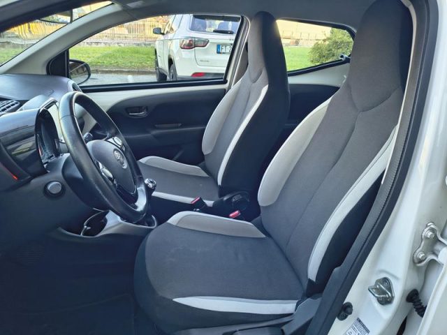 TOYOTA AYGO 1.0 VVT-I 69 CV 5 PORTE X-PLAY N - foto 9