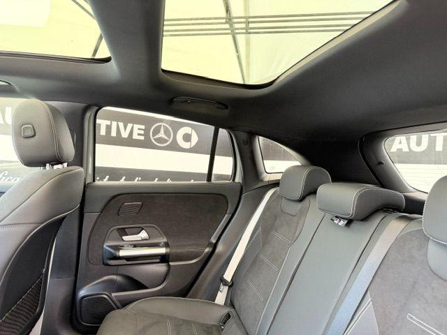MERCEDES-BENZ GLA 200 D AUTOMATIC 4MATIC AMG LINE PREM - foto 9