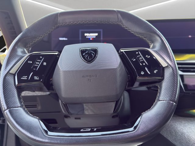 PEUGEOT 3008 HYBRID 136 E-DCS6 GT - foto 10