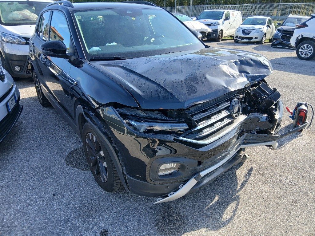 Immagine di VOLKSWAGEN T-Cross 1.0 TSI 110 CV DSG R-Line del 12/2020 km 90622