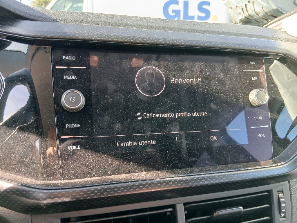 Immagine di VOLKSWAGEN T-Cross 1.0 TSI 110 CV DSG R-Line del 12/2020 km 90622