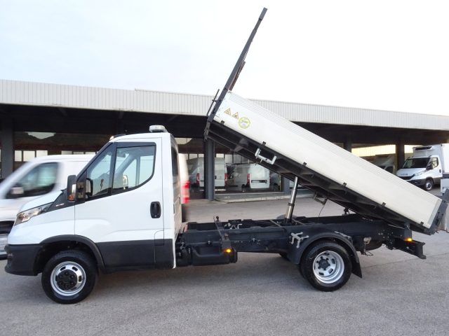 IVECO DAILY 35C18H BTOR 3.0 HPT PLM-RG CABIN - foto 2