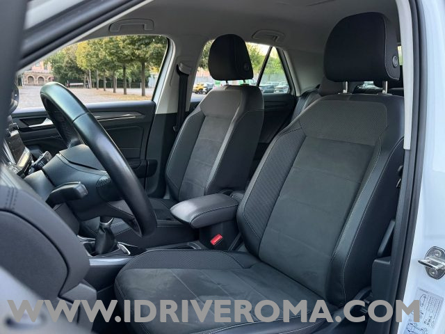 VOLKSWAGEN T-ROC T-ROC 1.0 TSI STYLE 110CV  "BIAN - foto 6