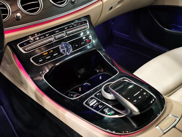 MERCEDES-BENZ E 220 D AUTO PREMIUM PLUS AMG - foto 12