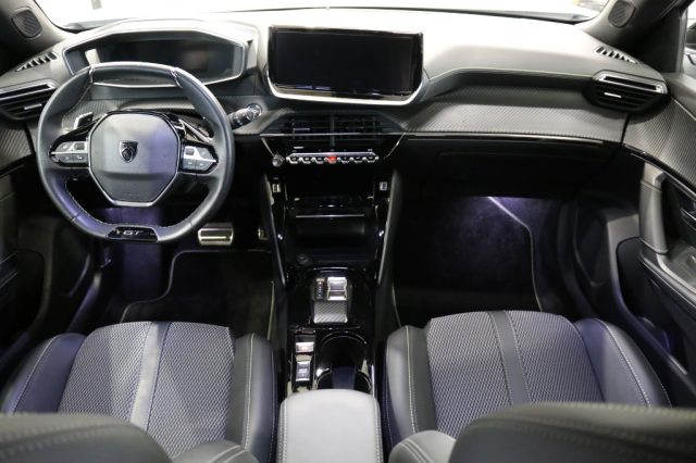 PEUGEOT 2008 136 DCS6 GT - foto 9