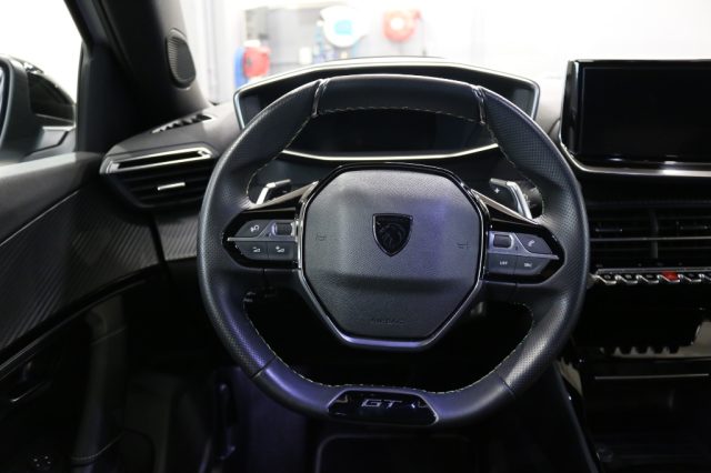 PEUGEOT 2008 136 DCS6 GT - foto 19