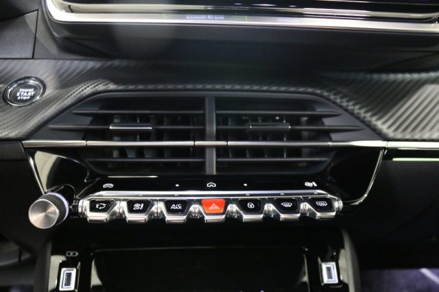PEUGEOT 2008 136 DCS6 GT - foto 25