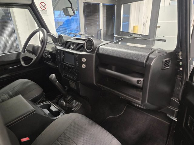 LAND ROVER DEFENDER 110 2.4 TD4 7 POSTI AUTOVETTURA - foto 10