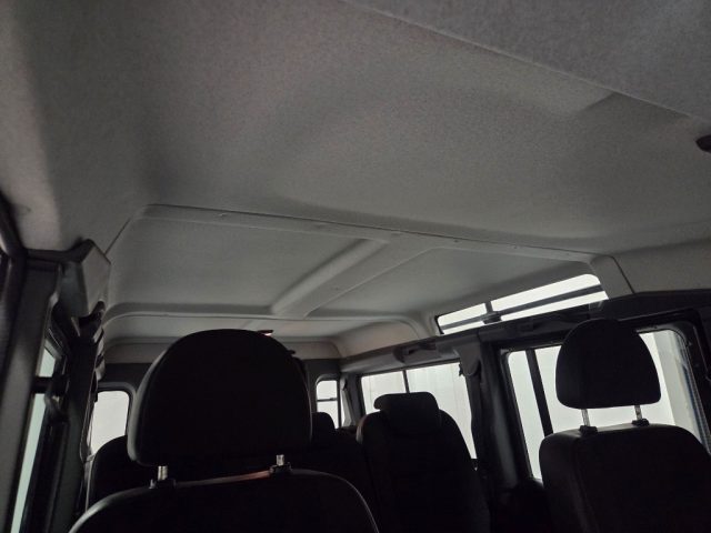 LAND ROVER DEFENDER 110 2.4 TD4 7 POSTI AUTOVETTURA - foto 24