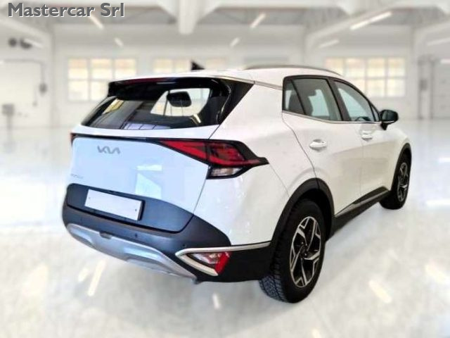 KIA SPORTAGE SPORTAGE V 2022 1.6 CRDI MHEV BU - foto 10