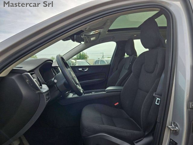 VOLVO XC60 XC60 2.0 T6 RECHARGE PHEV INSCRI - foto 10