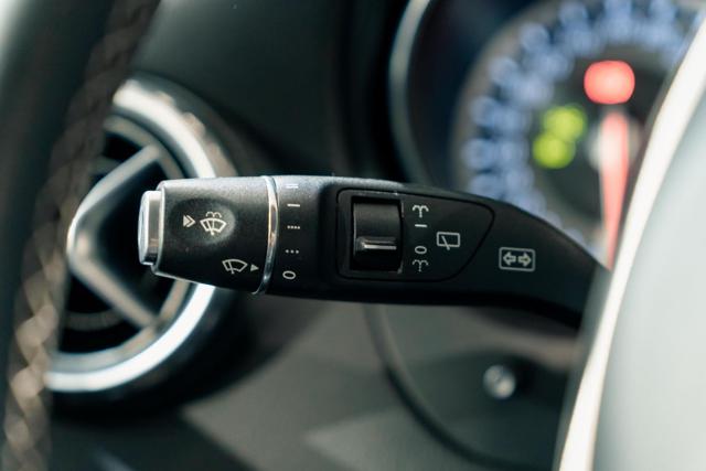 MERCEDES-BENZ GLA 180 D AUTOMATIC SPORT*TELECAMERA*CRU - foto 45