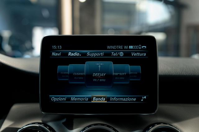 MERCEDES-BENZ GLA 180 D AUTOMATIC SPORT*TELECAMERA*CRU - foto 32