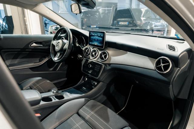 MERCEDES-BENZ GLA 180 D AUTOMATIC SPORT*TELECAMERA*CRU - foto 38