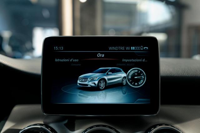 MERCEDES-BENZ GLA 180 D AUTOMATIC SPORT*TELECAMERA*CRU - foto 31
