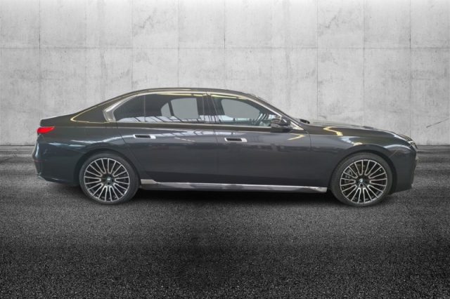 BMW 740 D XDRIVE - foto 3