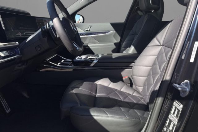 BMW 740 D XDRIVE MSPORT - foto 6