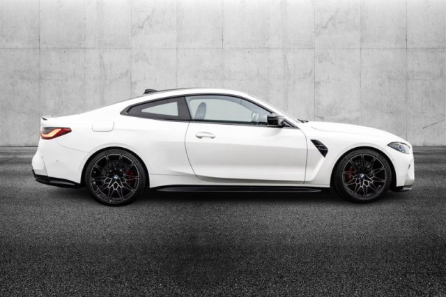 BMW M4 COMPETITION - foto 5