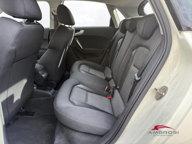AUDI A1 1.6 TDI AMBITION - PER OPERATORI - foto 10
