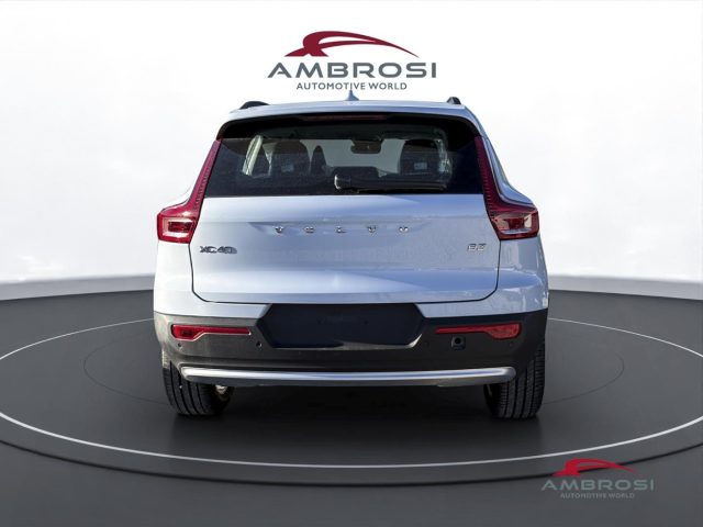 VOLVO XC40 B3 MILD HYBRID BENZINA ESSENTIAL - foto 8