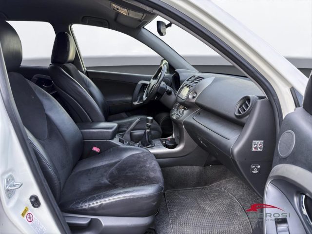 TOYOTA KTM RAV4 D-4D 150 CV LOUNGE - PER OP - foto 11
