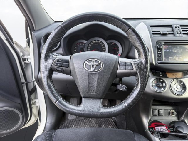 TOYOTA KTM RAV4 D-4D 150 CV LOUNGE - PER OP - foto 13