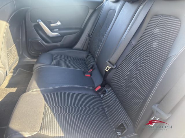 MERCEDES-BENZ A 180 180 D AUTOMATIC SPORT - foto 10