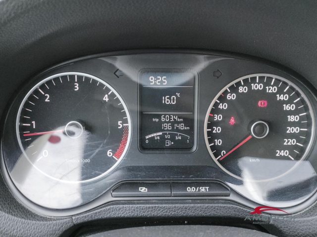 VOLKSWAGEN POLO 1.6 TDI 90CV DPF 5 PORTE COMFORT - foto 11