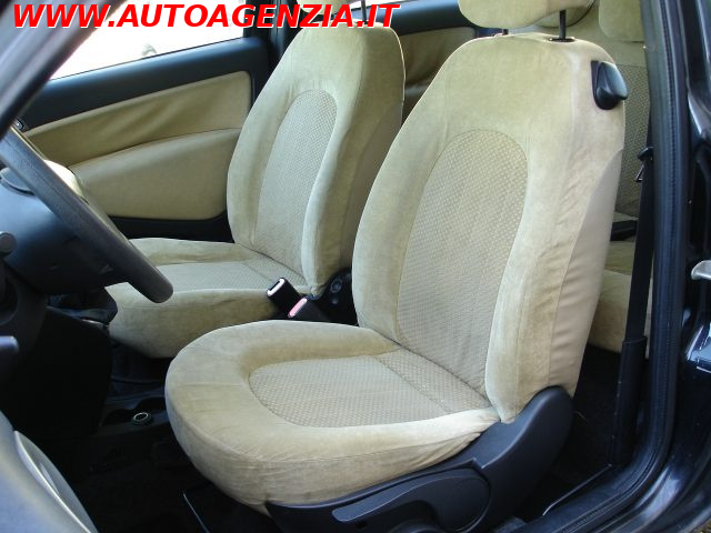 LANCIA YPSILON 1.2 - foto 8