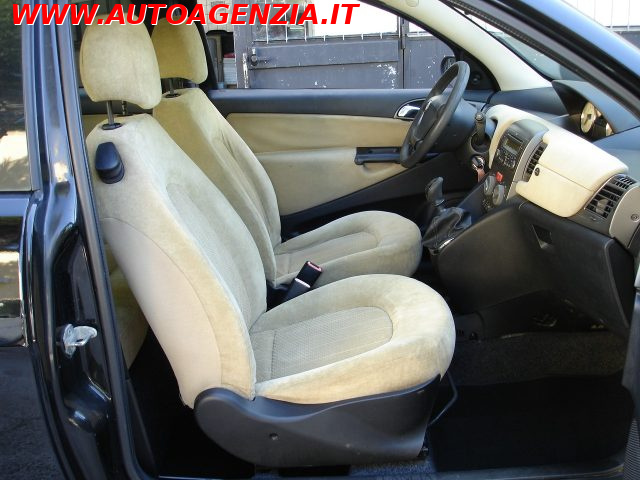 LANCIA YPSILON 1.2 - foto 12