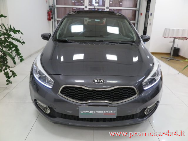 KIA CEE'D 1.6 CRDI 110 CV 5 PORTE HIGH TEC - foto 2
