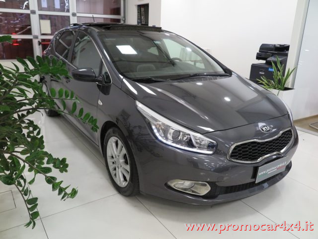 KIA CEE'D 1.6 CRDI 110 CV 5 PORTE HIGH TEC - foto 3
