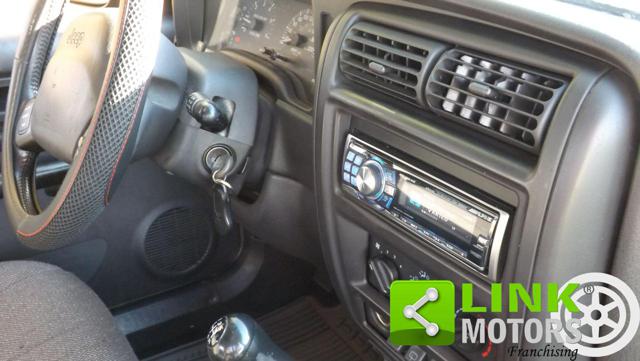 JEEP CHEROKEE CLASSIC 2.5 TD 4 X4 BEN TENUTO - foto 38