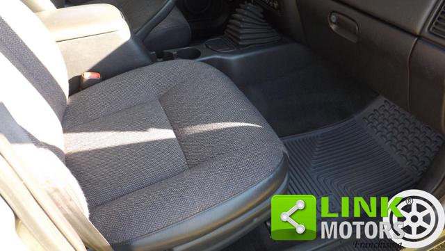 JEEP CHEROKEE CLASSIC 2.5 TD 4 X4 BEN TENUTO - foto 34