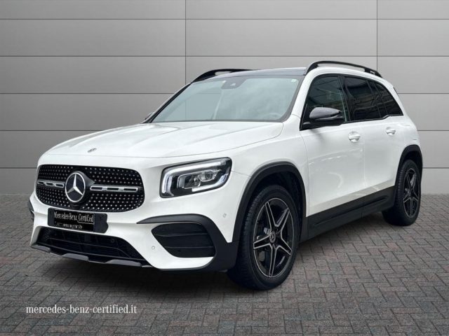 Mercedes-Benz GLB 200