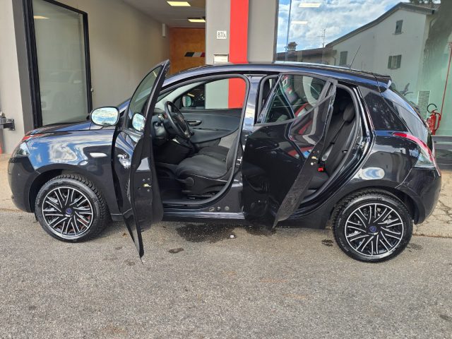 LANCIA YPSILON 1.0 FIREFLY 5 PORTE S&S HYBRID E - foto 18