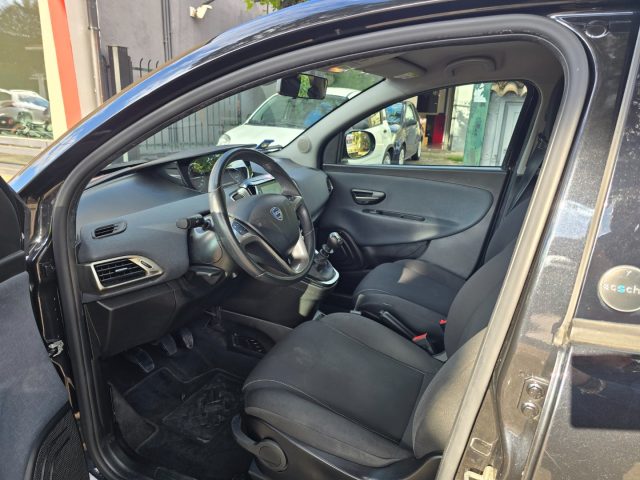 LANCIA YPSILON 1.0 FIREFLY 5 PORTE S&S HYBRID E - foto 44
