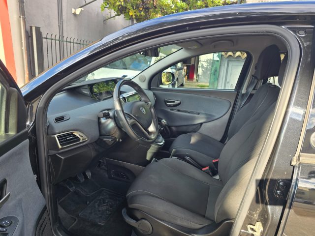 LANCIA YPSILON 1.0 FIREFLY 5 PORTE S&S HYBRID E - foto 45