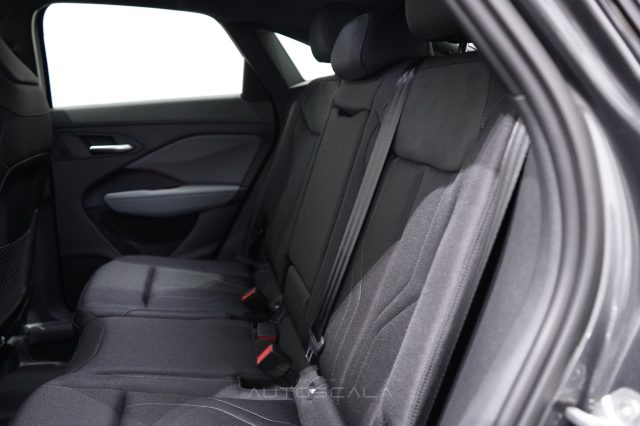AUDI Q3 SPB TDI 110 KW S TRONIC LAUNCH E - foto 25