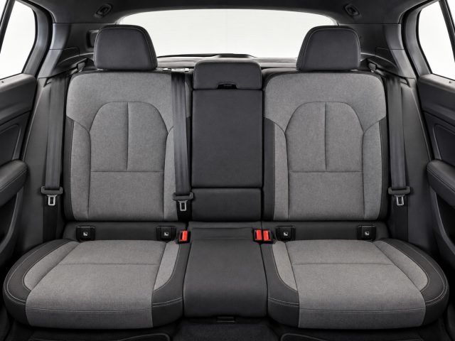 VOLVO XC40 T4 RECHARGE PLUG-IN HYBRID INSCR - foto 11