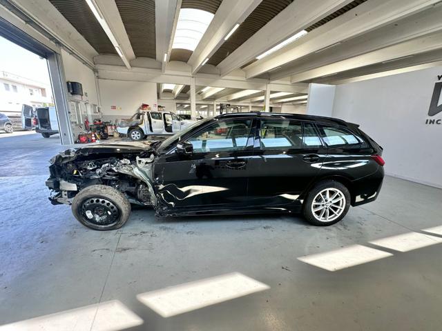 BMW 318 D 48V TOURING - foto 4