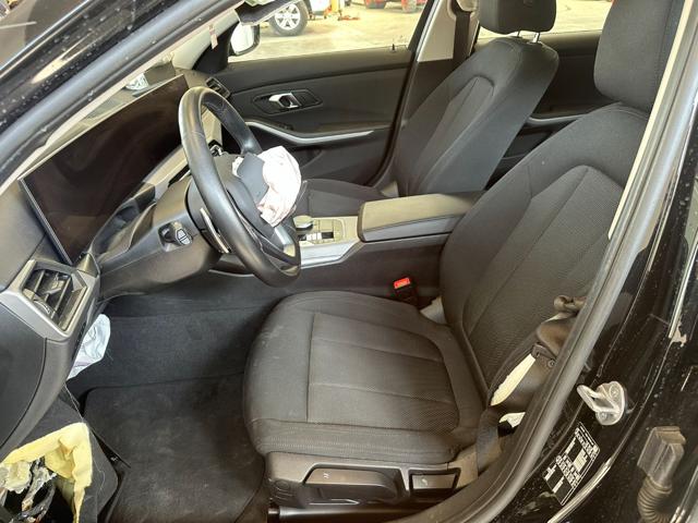 BMW 318 D 48V TOURING - foto 11