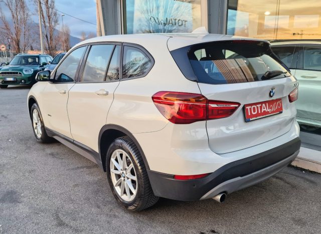 BMW X1 XDRIVE18D ADVANTAGE - foto 6