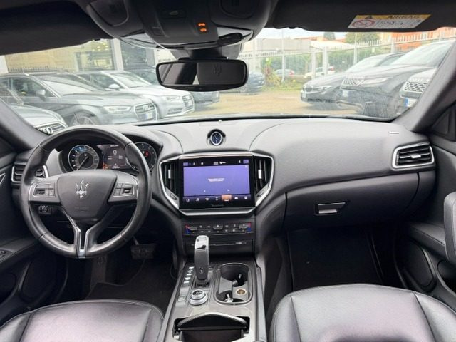 MASERATI GHIBLI L4 330 CV MHEV - foto 11