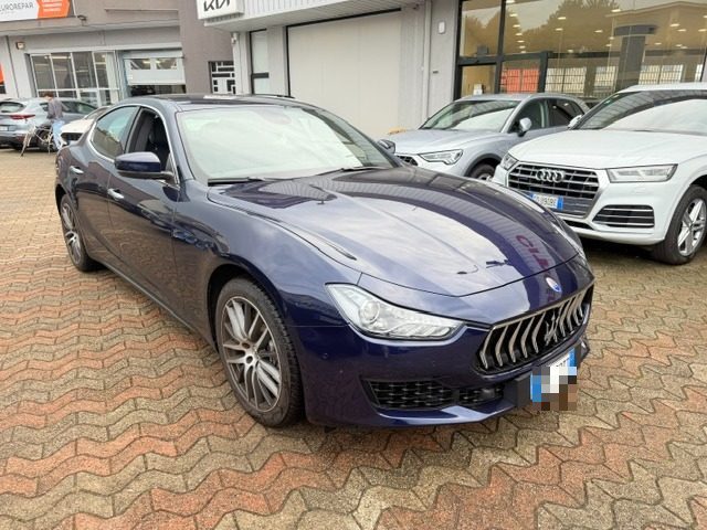 MASERATI GHIBLI L4 330 CV MHEV - foto 3