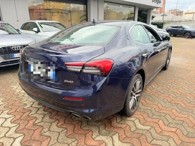 MASERATI GHIBLI L4 330 CV MHEV - foto 4