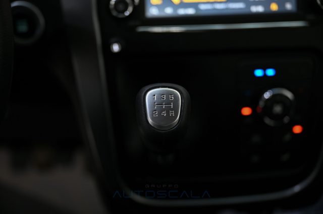 MAHINDRA KUV100 1.2 VVT 87CV K8 GPL - foto 11